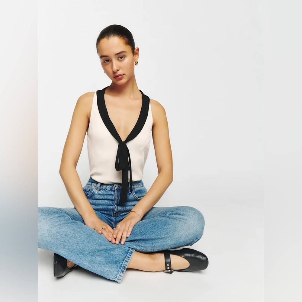 Reformation Gossamer Black/Off White Jolene Tie Front Top. Size XS